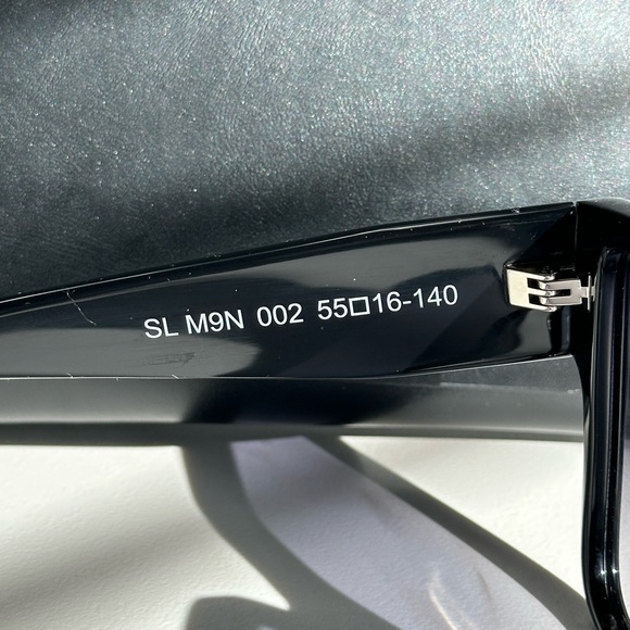 SAINT LAURENT M9 YSL Logo Black Bold Rectangular Unisex Sunglasses - Picture 4 of 9